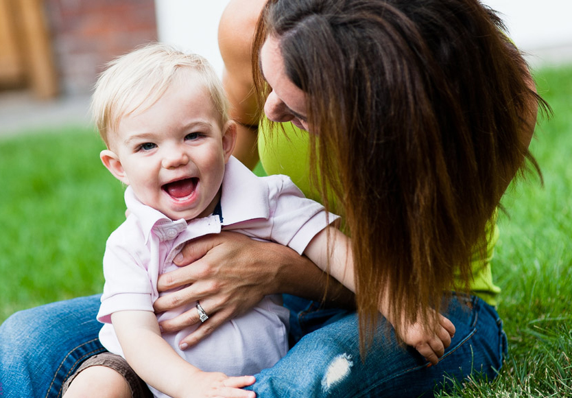 ඔබේ දරුවාට පලමු මාස 12 තුලදී අවශ්‍ය කරන දේවල් මොනවාද?