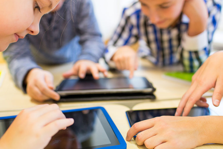 technology_and_child