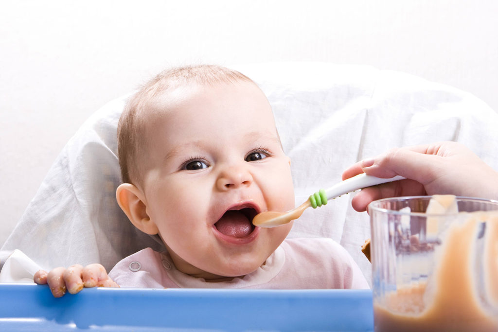 baby_feeding