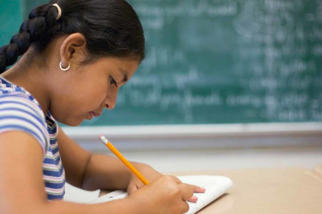 child_prepare_for_an_exam