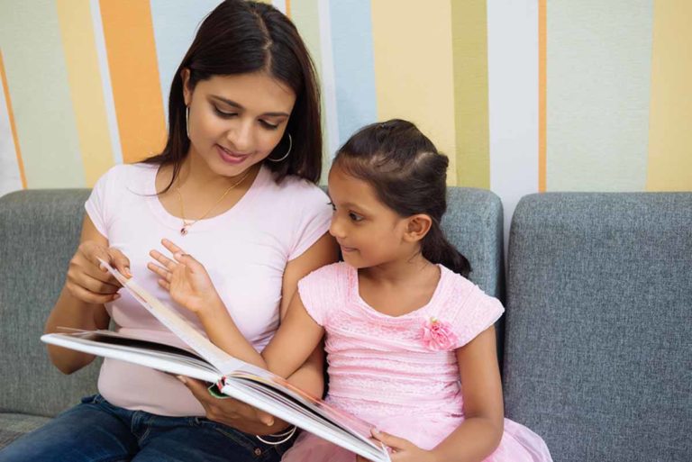 mother_improving_her_child_speeching_ability