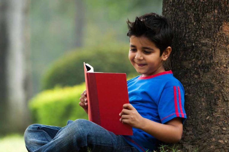 child_reading_a_story_book