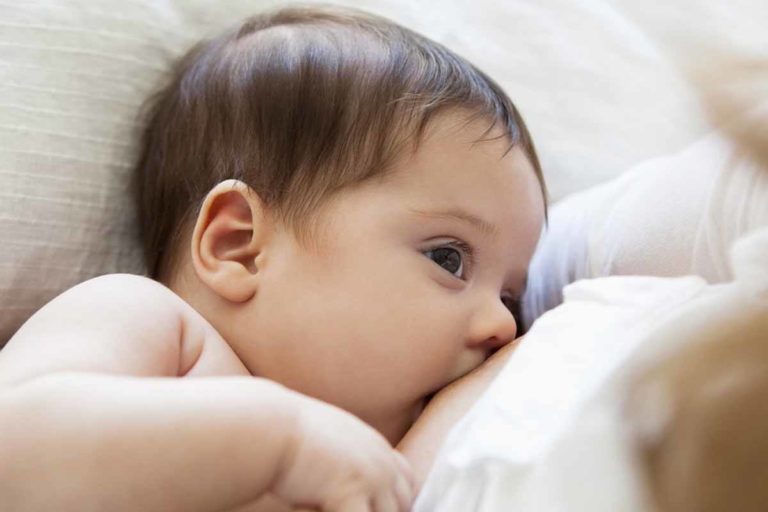 mother_giving_milk_to_baby