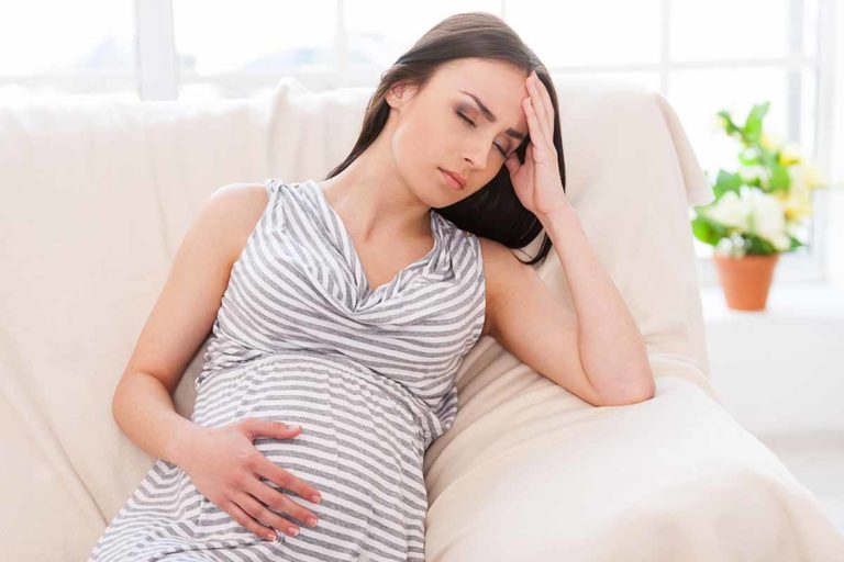 pregnant-mother-feeling-not-well
