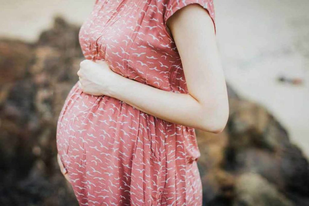 pregnant_mother