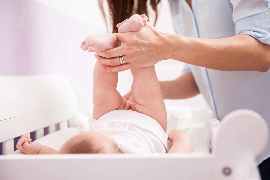changing-nappy-of-the-baby