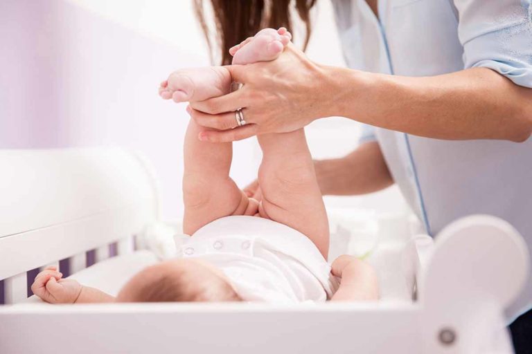 changing-nappy-of-the-baby