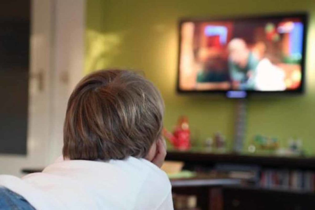 watching-tv-addicted